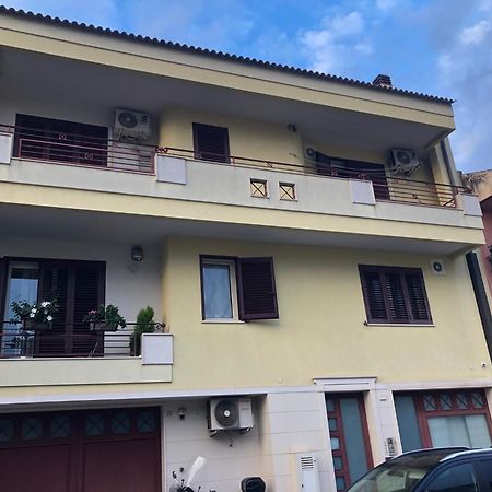 Mansarda Mentana Apartment Vittoria Exterior photo